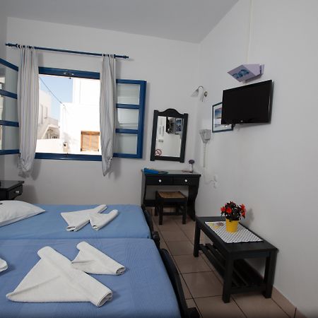 Dilion Hotel Парос Екстериор снимка