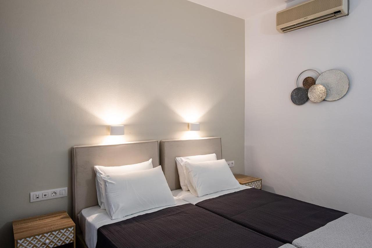 Dilion Hotel Парос Екстериор снимка