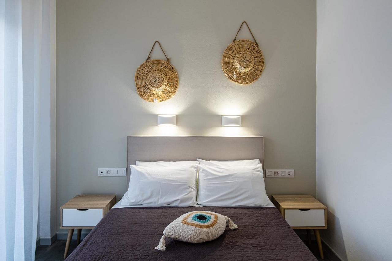 Dilion Hotel Парос Екстериор снимка