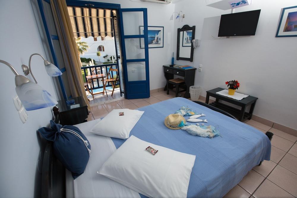 Dilion Hotel Парос Екстериор снимка